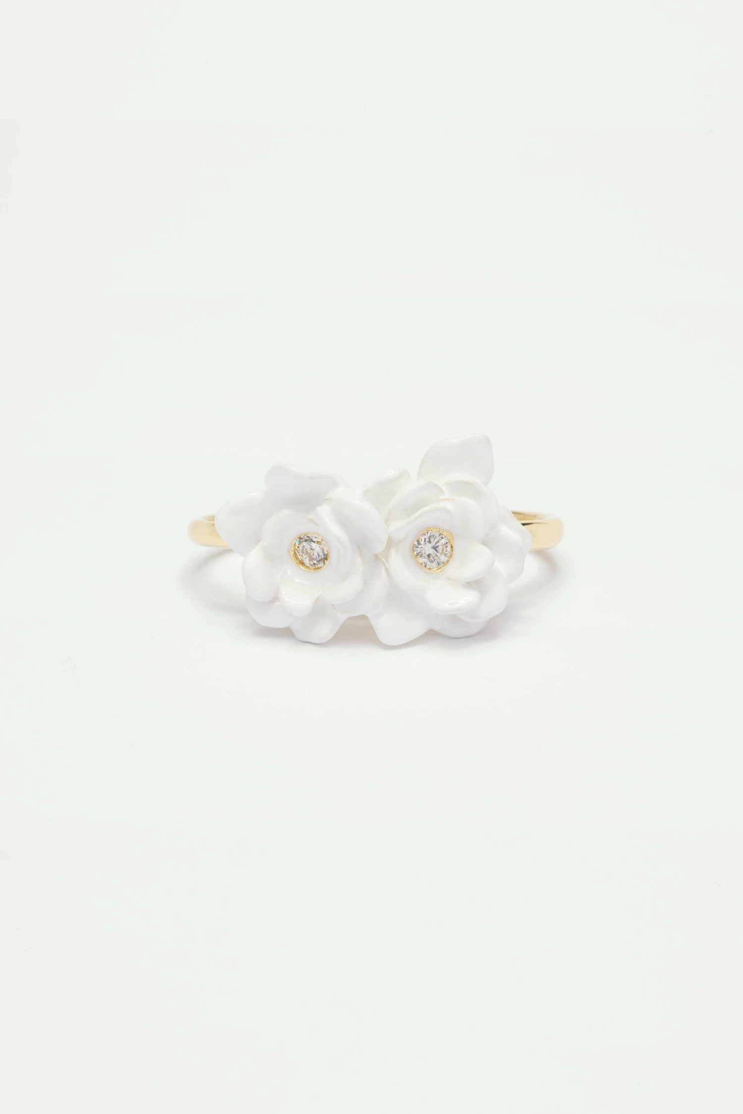 Les Néréides Bague Ajustable Deux Doigts Fleurs Blanches 3 Les Néréides Bague Ajustable Deux Doigts Fleurs Blanches – Image 3