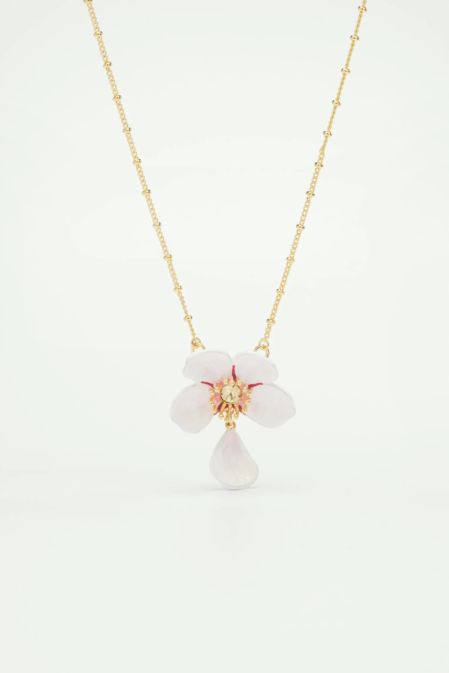 Les Néréides Collier Pendentif Fleur Blanche Du Japon 1 Les Néréides Collier Pendentif Fleur Blanche Du Japon