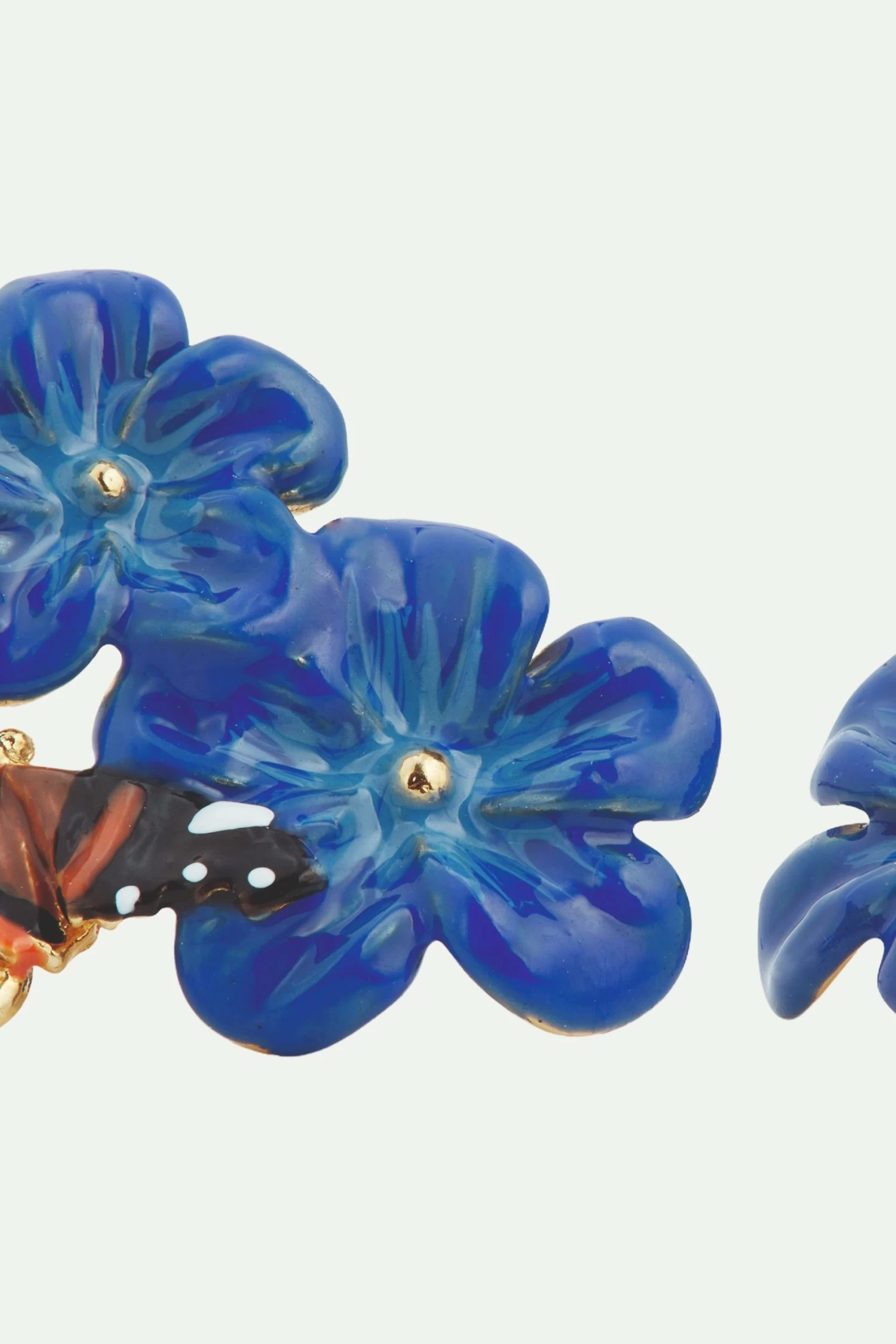 Les Néréides Boucles D'oreilles Pendantes Fleurs De Lin Bleu Et Papillons 3 Les Néréides Boucles D'oreilles Pendantes Fleurs De Lin Bleu Et Papillons – Image 3