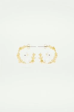 Les Néréides Créoles Lapin Sur Branche Dorée