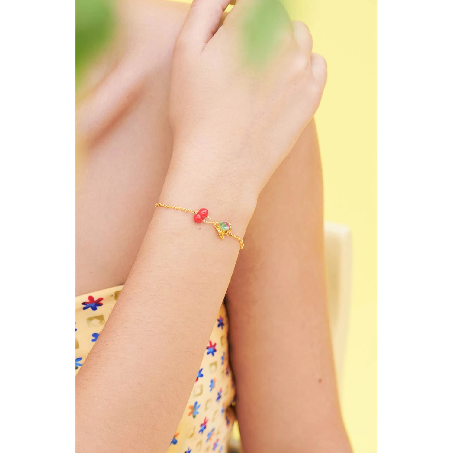 Les Néréides Bracelet Fin Cerises Et Feuilles 2 Les Néréides Bracelet Fin Cerises Et Feuilles – Image 2