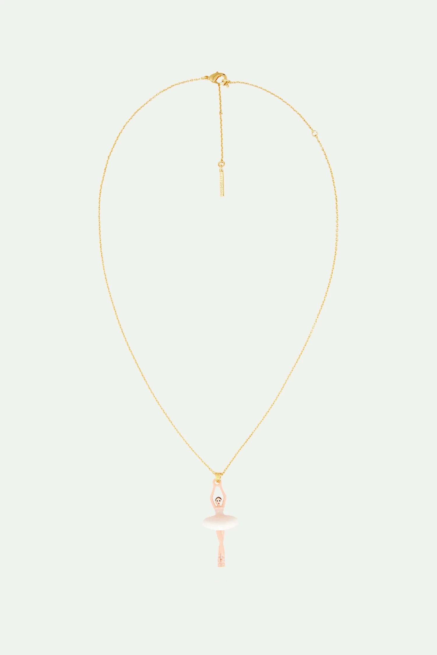 Les Néréides Collier Pendentif Ballerine Rose Pâle Et Blanc 2 Les Néréides Collier Pendentif Ballerine Rose Pâle Et Blanc – Image 2