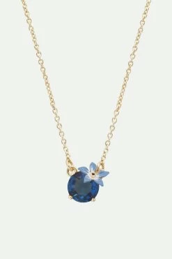 Les Néréides Collier Pendentif Fleur Bleue Et Verre Facetté Rond