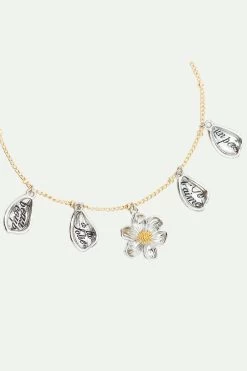Les Néréides Bracelet Fin Marguerite Et Pétales Gravés -Les Néréides fr a40bfa98 a265 4b00 a2aa 4bcf0dfbc78a