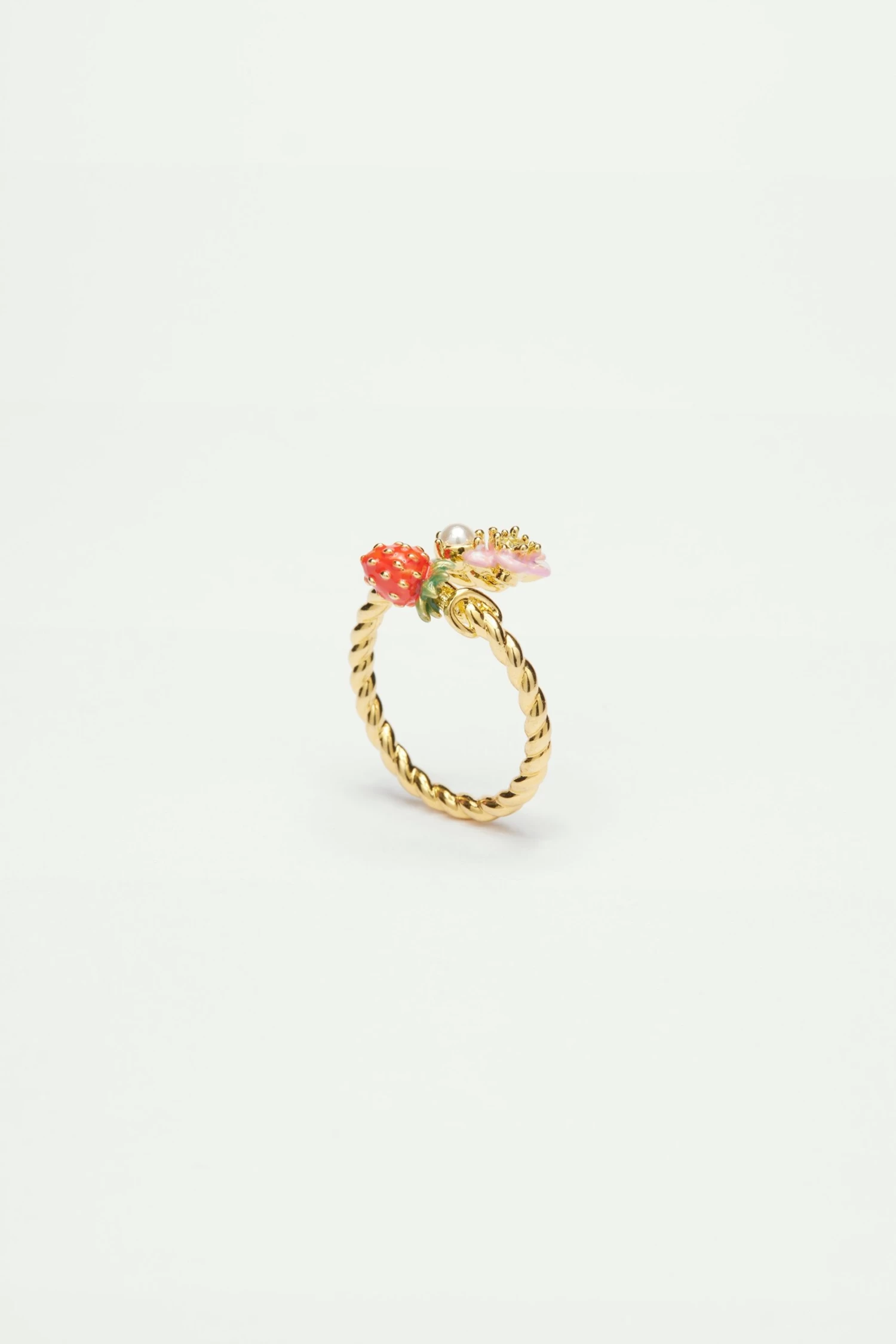 Les Néréides Bague Ajustable Fraise Des Bois Et Fleur Rose 1 Les Néréides Bague Ajustable Fraise Des Bois Et Fleur Rose
