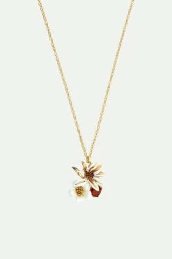 Les Néréides Collier Fleurs Blanches Et Dorées