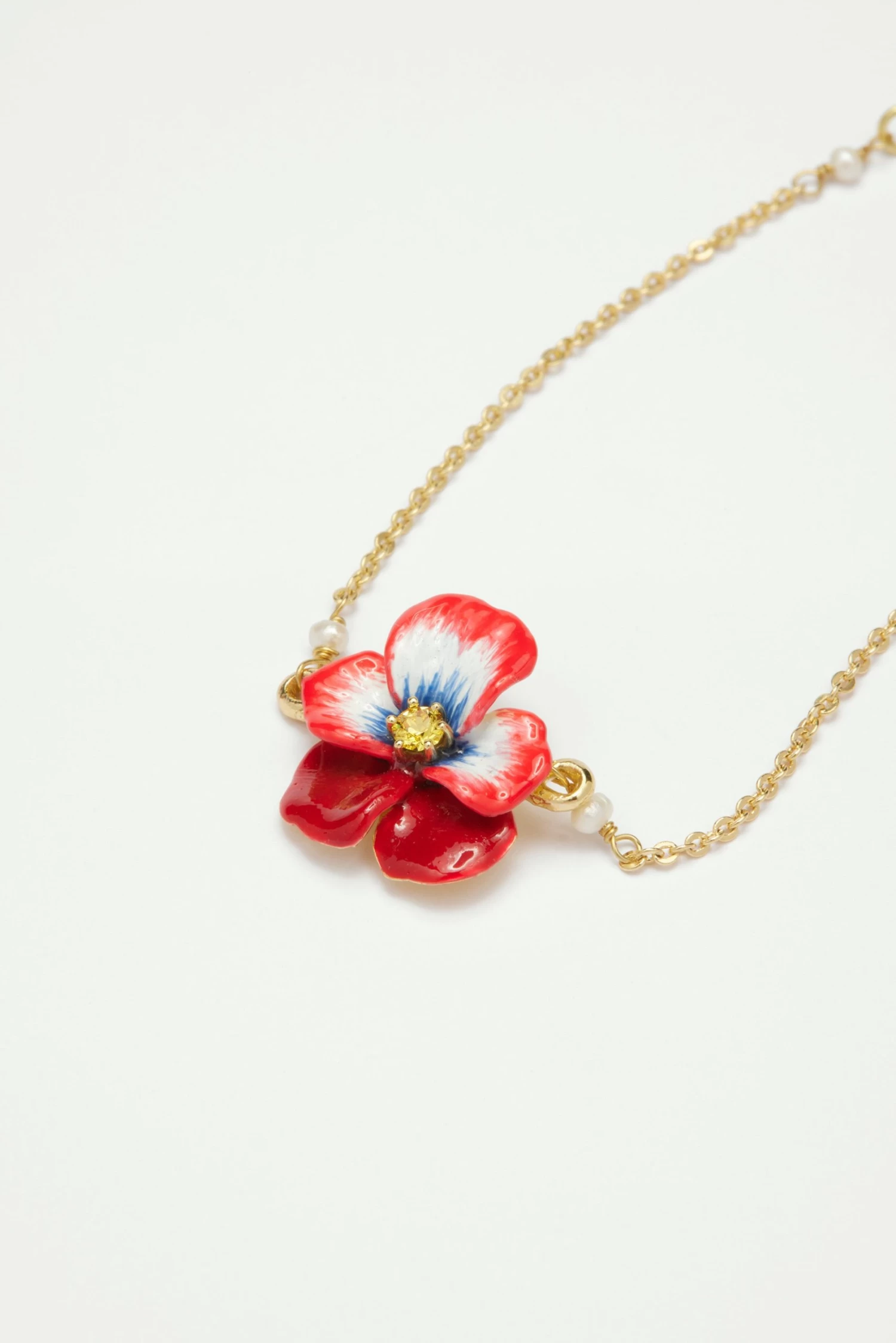 Les Néréides Bracelet Fin Pensée Rouge Et Cristal 2 Les Néréides Bracelet Fin Pensée Rouge Et Cristal – Image 2