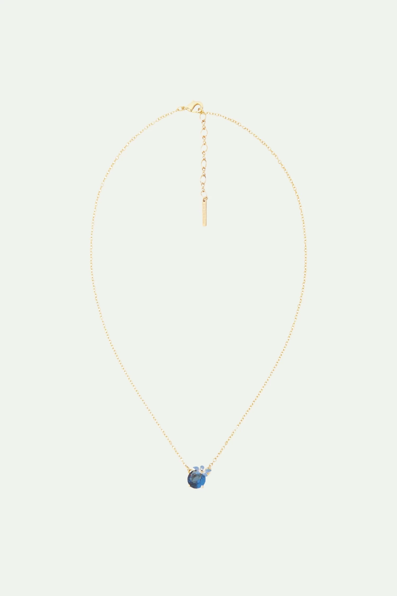 Les Néréides Collier Pendentif Fleur Bleue Et Verre Facetté Rond 2 Les Néréides Collier Pendentif Fleur Bleue Et Verre Facetté Rond – Image 2