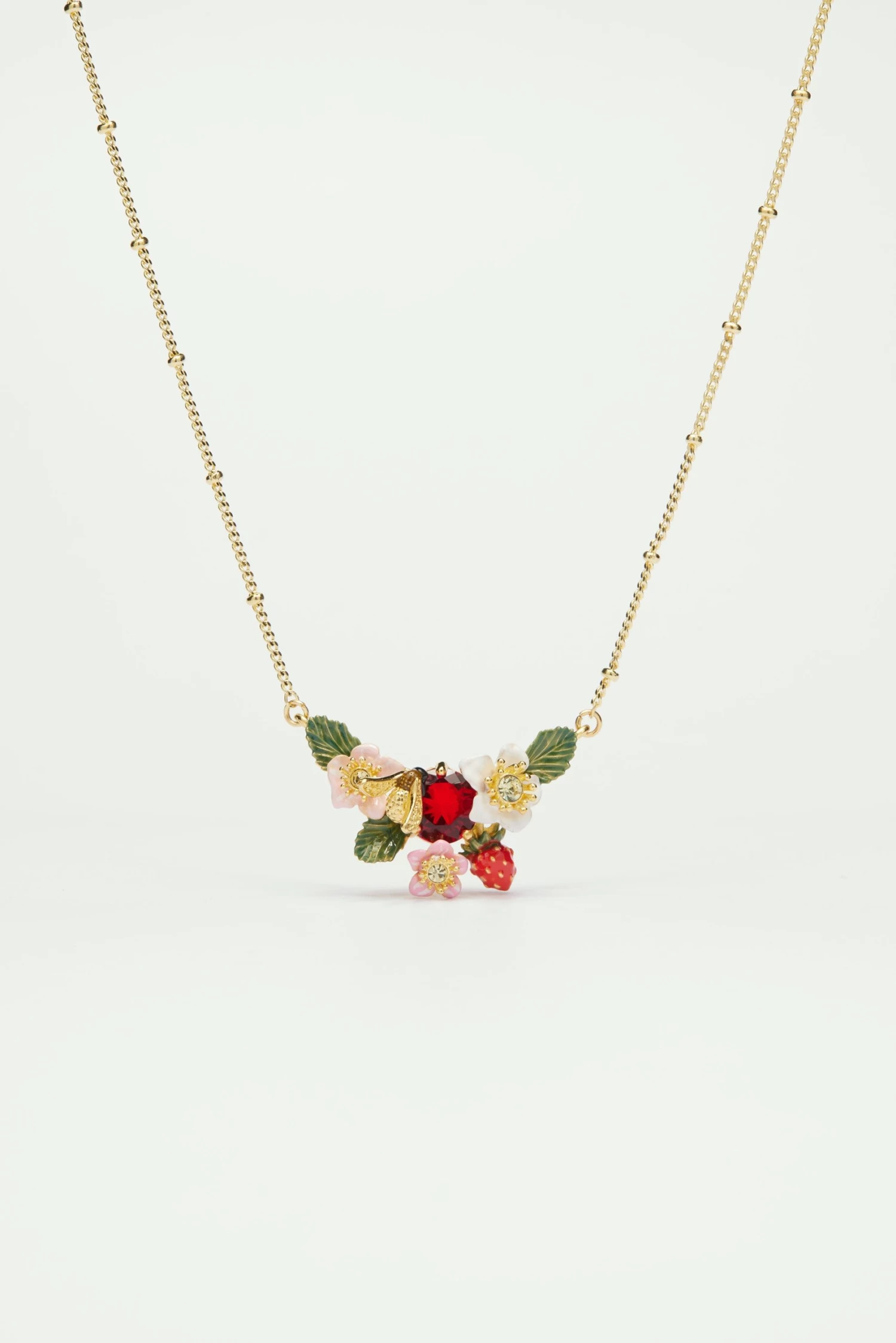 Les Néréides Collier Plastron Fraise Des Bois, Fleurs De Fraisiers Et Bourdon 1 Les Néréides Collier Plastron Fraise Des Bois, Fleurs De Fraisiers Et Bourdon