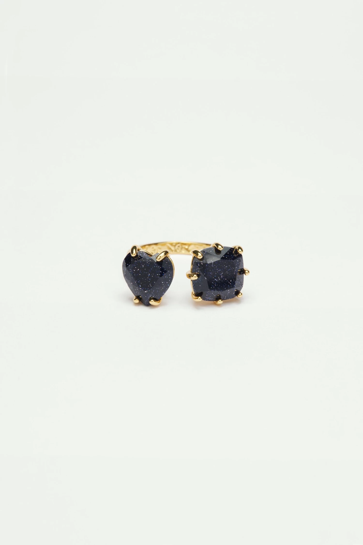 Les Néréides Bague Ajustable Toi Et Moi Pierres Cœur Et Carré La Diamantine Bleu Nuit Pailleté 3 Les Néréides Bague Ajustable Toi Et Moi Pierres Cœur Et Carré La Diamantine Bleu Nuit Pailleté – Image 3