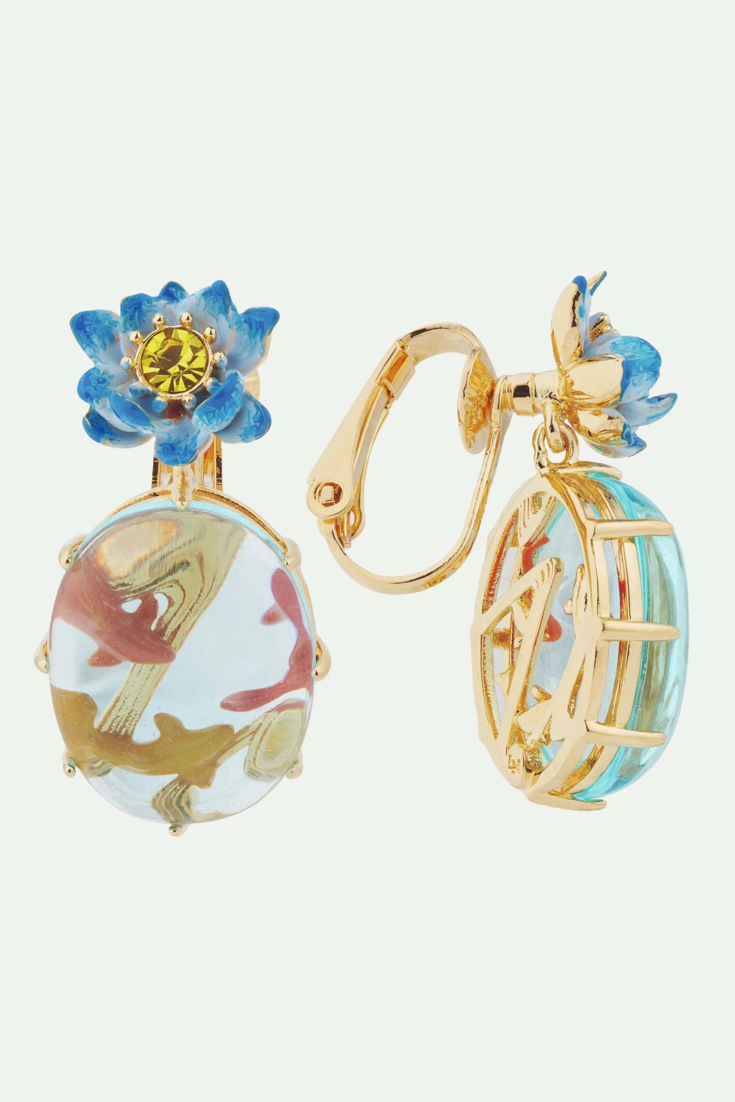 Les Néréides Boucles D'oreilles Tiges Lotus Bleu, Verre Ovale Et Carpes Koï 3 Les Néréides Boucles D'oreilles Tiges Lotus Bleu, Verre Ovale Et Carpes Koï – Image 3